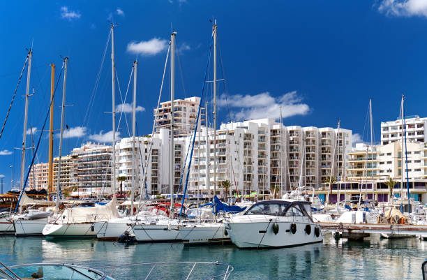 Passer son permis bateau à La Grande Motte : guide complet